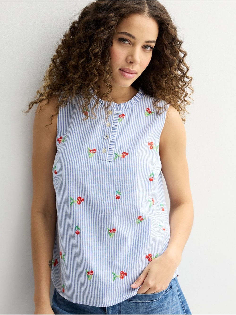 Draper James Sleeveless Blue Stripe Top with Cherry Embroidery, Size X-Large